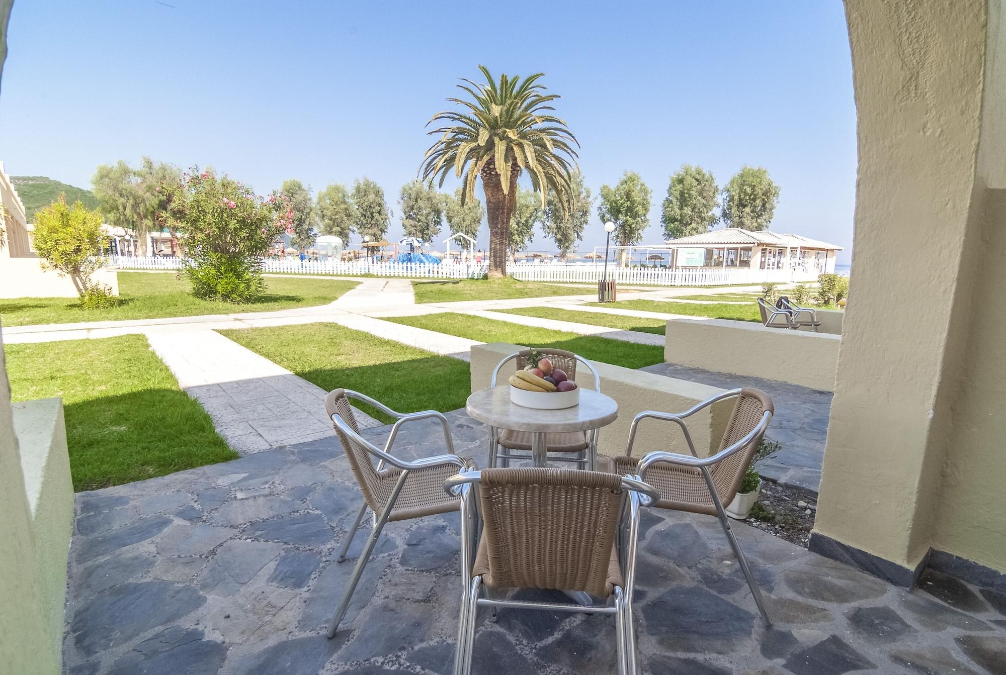 Messonghi Beach Holiday Resort Moraitika Exterior photo