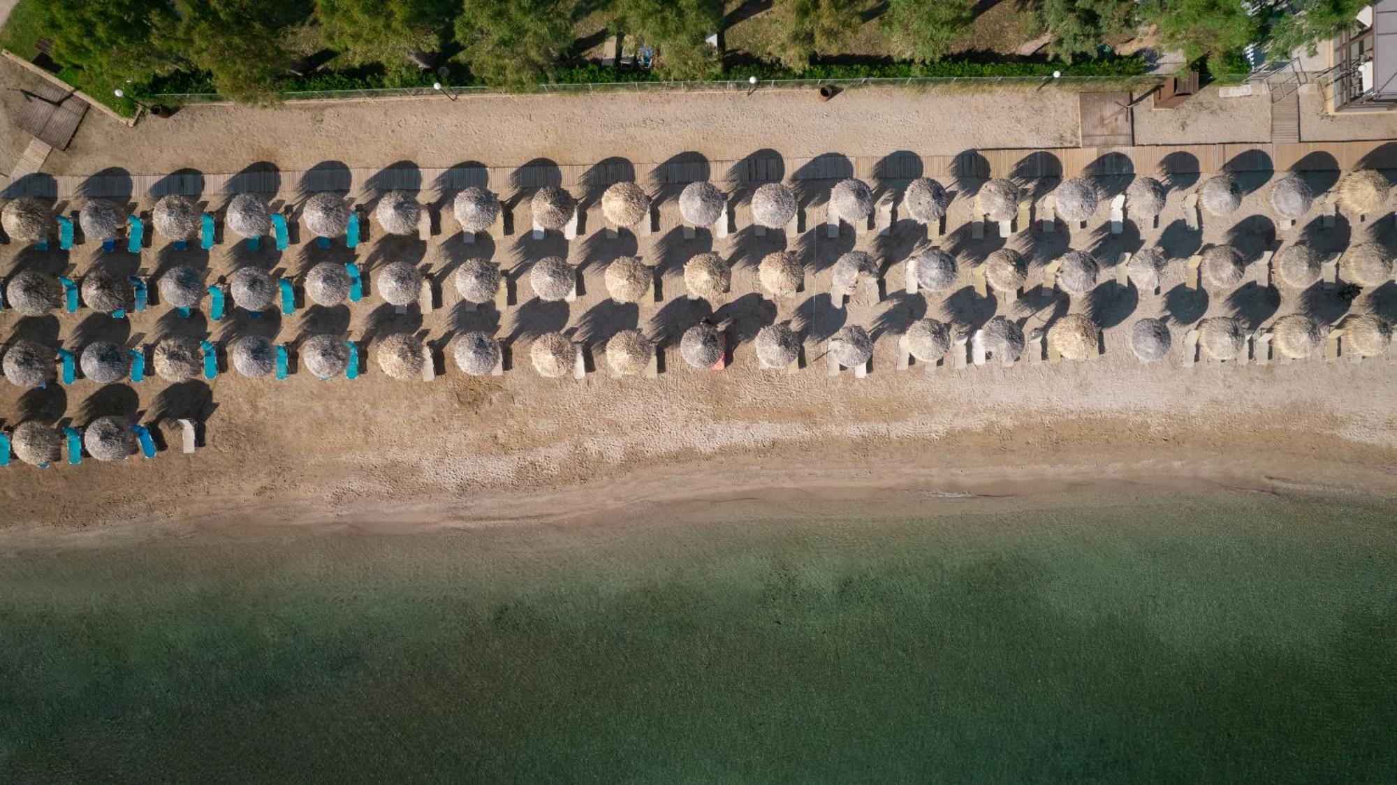 Messonghi Beach Holiday Resort Moraitika Exterior photo