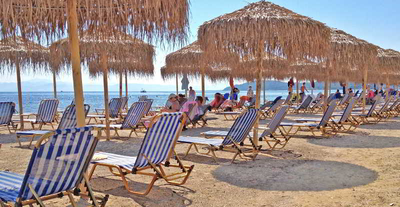 Messonghi Beach Holiday Resort Moraitika Exterior photo